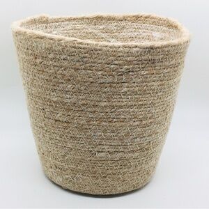 Jute basket cache pot